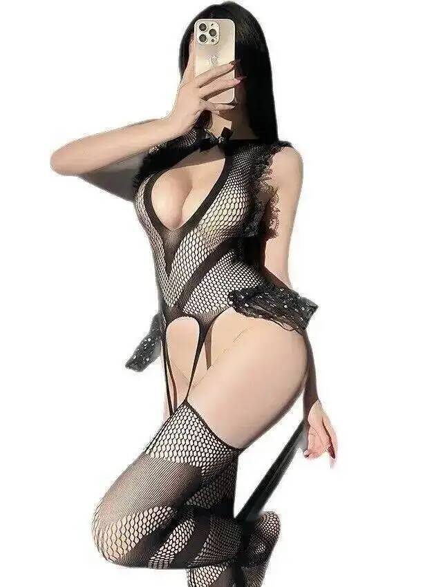 Bodystocking Fishnet - ชุดบอดี้สูทตาข่ายแต่งลูกไม้เซ็กซี่ โชว์หลังเปลือย โชว์ก้น ชุดบอดี้สูทผู้หญิง ดีไซน์เย้ายวน 8JAS