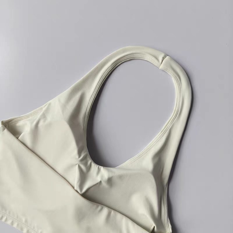 เสื้อชั้นในกีฬาแบบผูกคอสำหรับผ - Push Up Bra Padded บทวิจารณ์และราคา