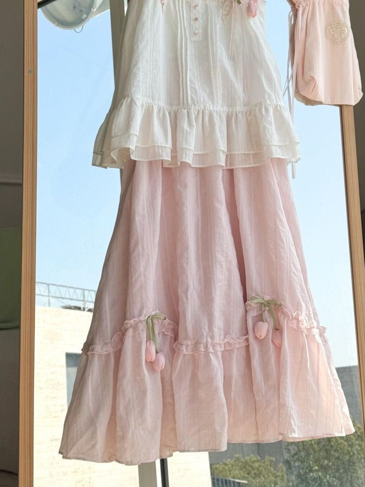 ชุดเซ็ตสองชิ้นตกแต่งระบายสไตล์ - Cami Top Lace บทวิจารณ์และราคา
